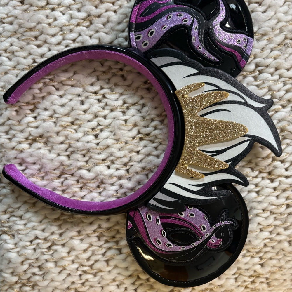 Walt Disney World Villains Ursula Mouse Ears Headband - Picture 11 of 15